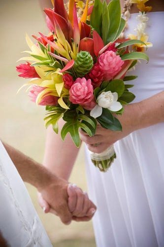 tema matrimonio tropicale bouquet